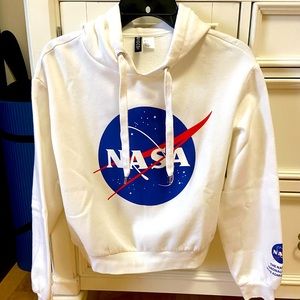 NASA Hoodie -new - $16